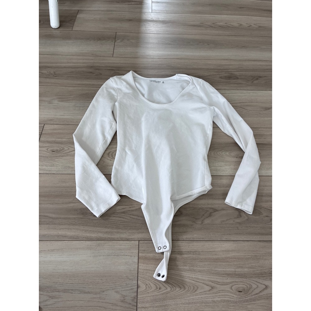 Abercrombie & Fitchโ Soft A&F Collection White Long Sleeve Scoop Neck Bodysuit M